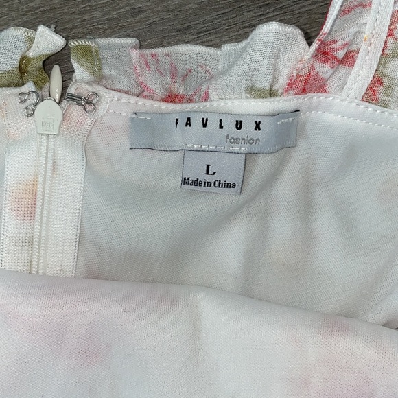 Pink Lily “Life is Beautiful” floral dress sz L - Picture 7 of 8